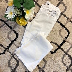 Zara Flared Skinny Jean ( Off-White/US4 )